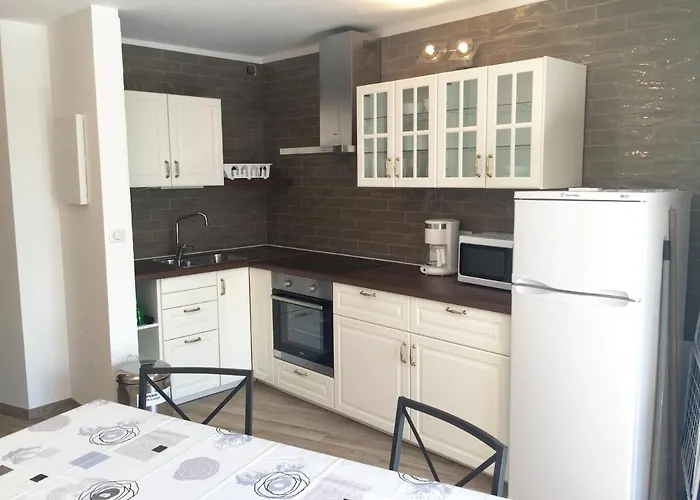 Appartement Renove Aux Portes De St Tropez